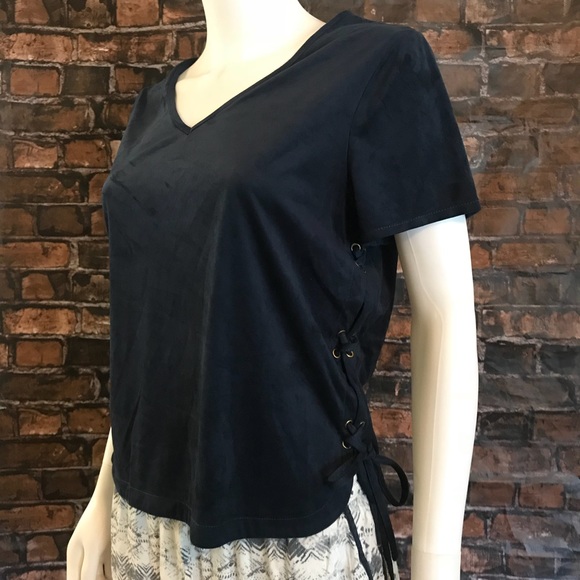 ASOS Influence Navy Velvet Top - Picture 2 of 6